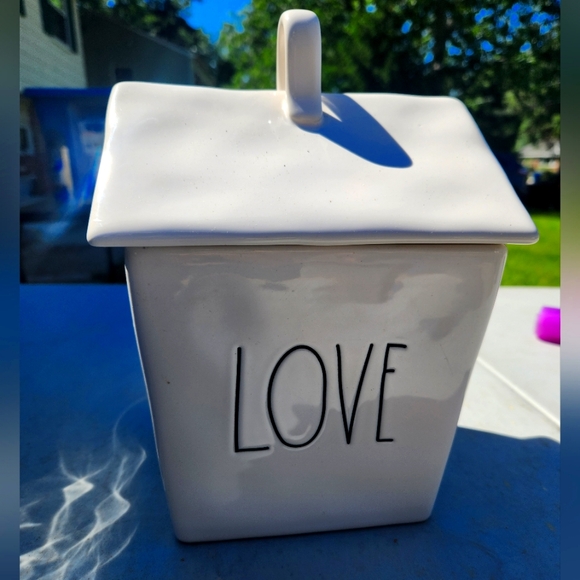 Rae Dunn ceramic LOVE bird house container - Picture 2 of 3